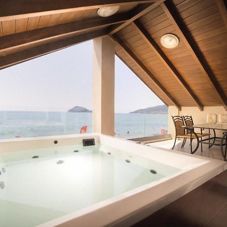 George Beachfront Apartments Lithakia  ภายนอก รูปภาพ